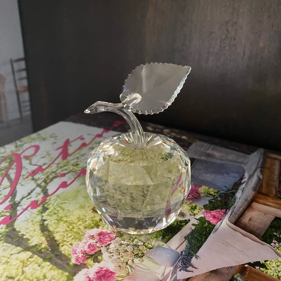 Swarovski Crystal Apple - Picture 7 of 8